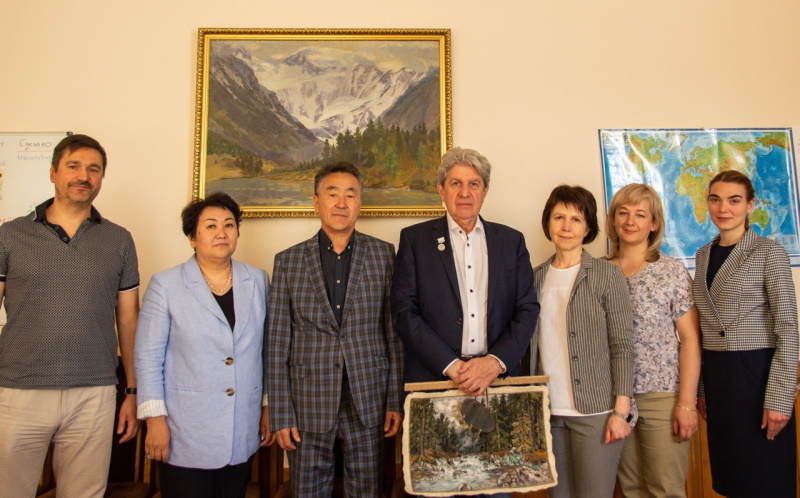 В ГАГУ прошла встреча с ответственным секретарем Комиссии РФ по делам ЮНЕСКО Григорием Орджоникидзе