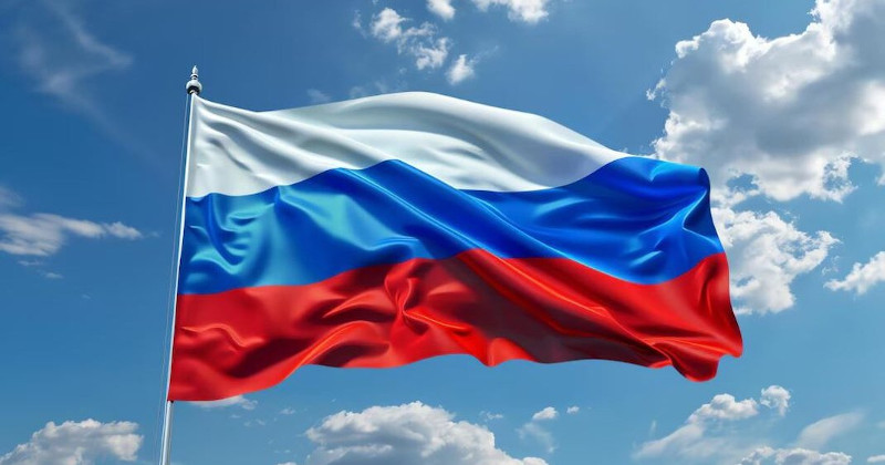 Горно-Алтайский государственный университет поздравляет россиян с Днём Государственного флага!